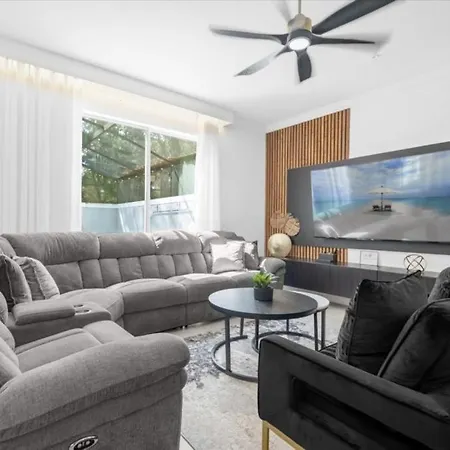 4 Bedrooms- 3 Bathrooms- Storey Lake 2457Rt